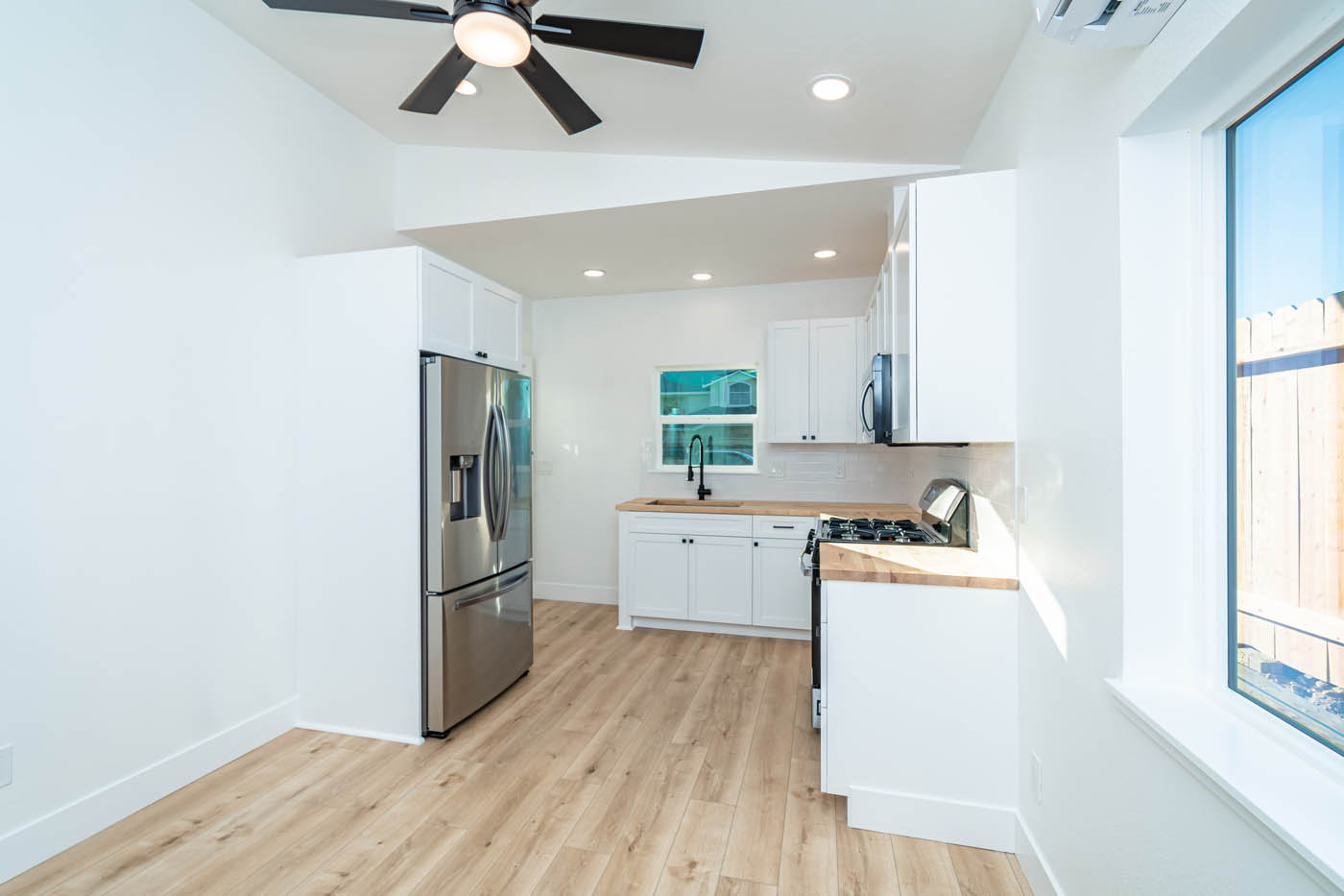 Anchored Tiny Homes Jacksonville 446 SQ FT 1 Bed ADU. - 10